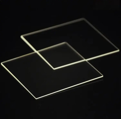 Customized Temperature Resistant Quartz Glass Plates for Square Applications